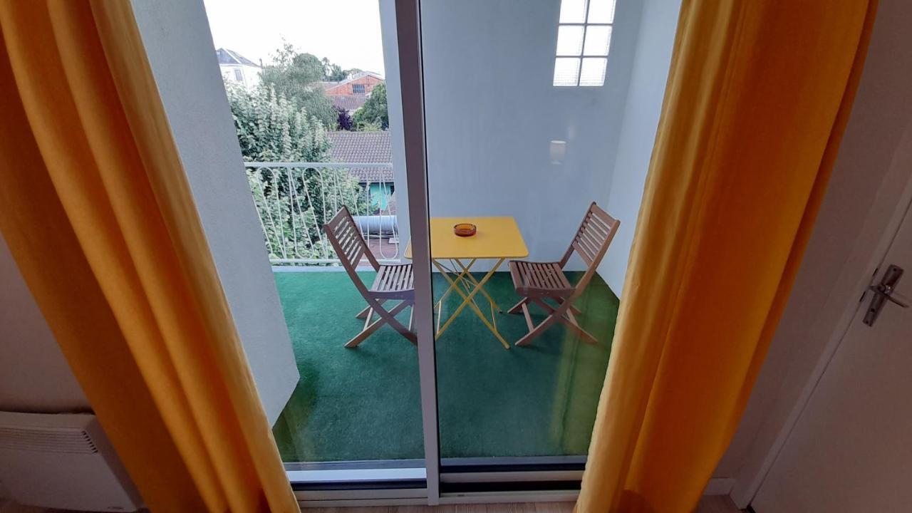 Contact Hotel De France サント エクステリア 写真