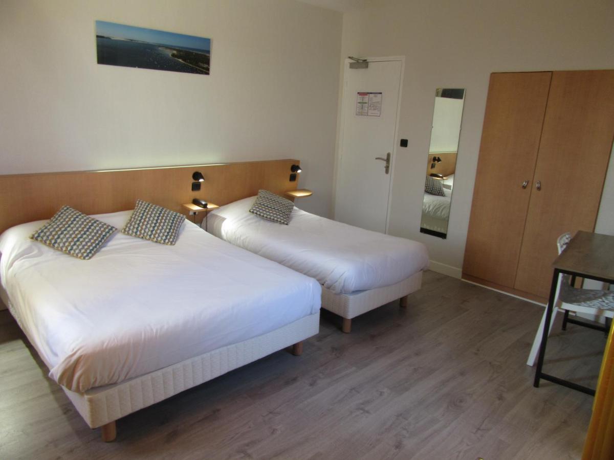 Contact Hotel De France サント エクステリア 写真