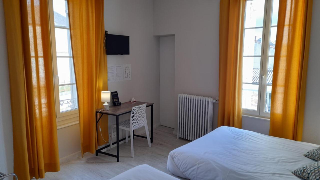 Contact Hotel De France サント エクステリア 写真