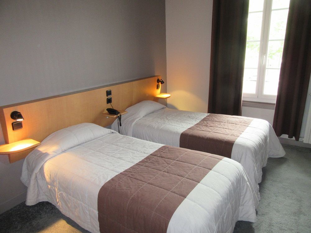 Contact Hotel De France サント エクステリア 写真