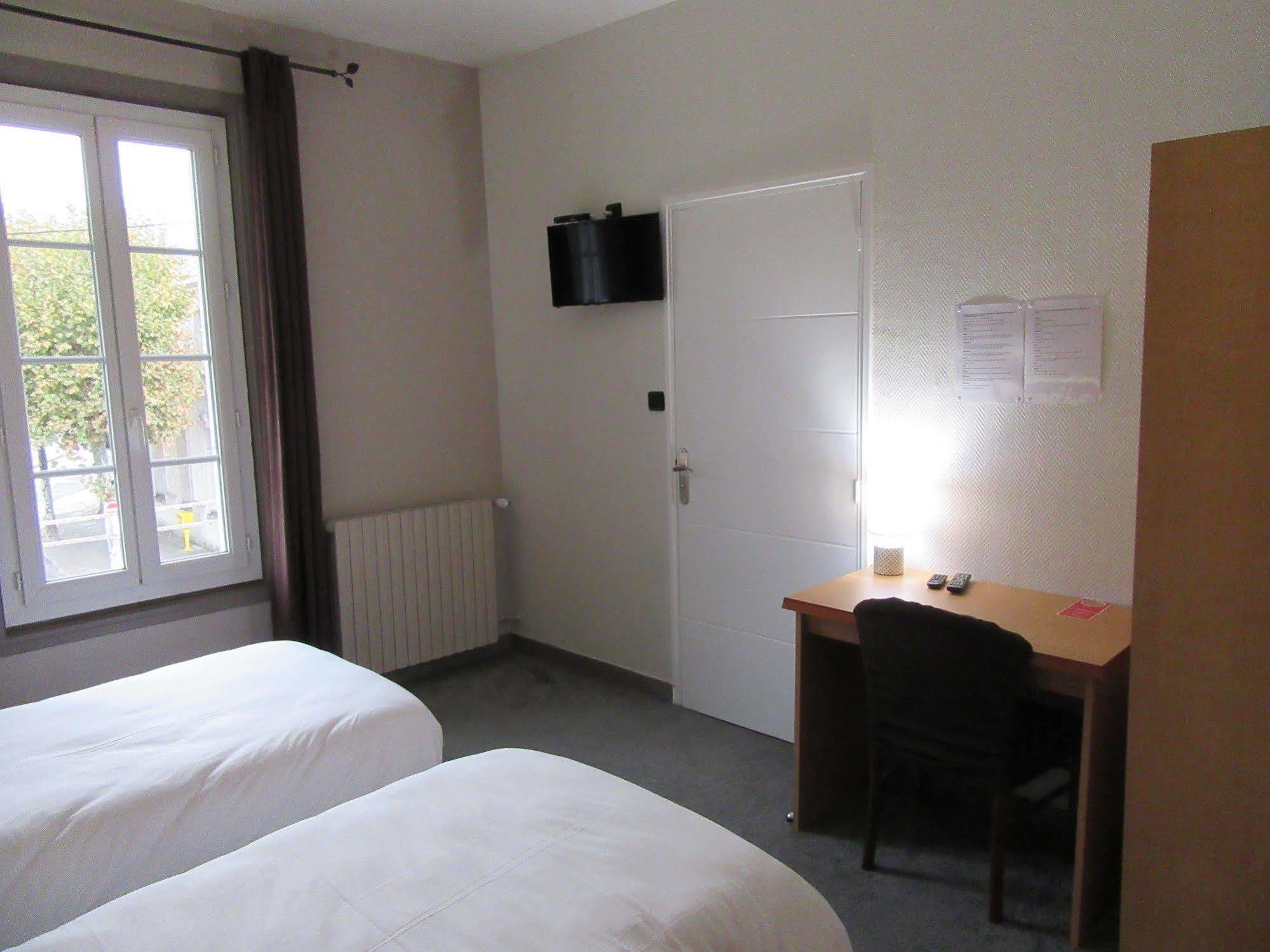 Contact Hotel De France サント エクステリア 写真