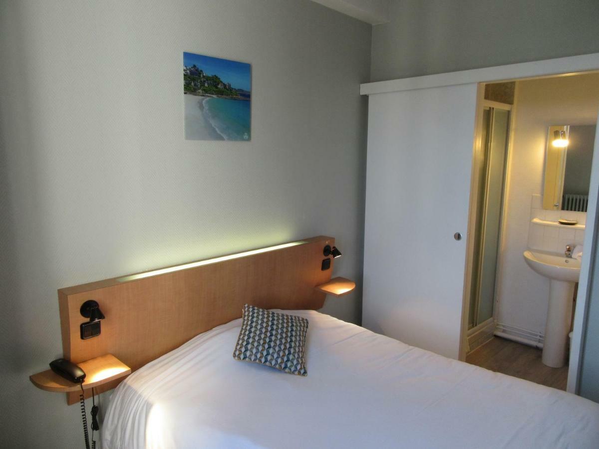 Contact Hotel De France サント エクステリア 写真